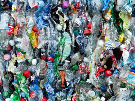 Plastic bottles 115071 1920